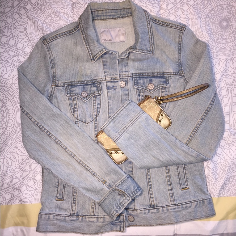 💙 Old Navy Jean Jacket